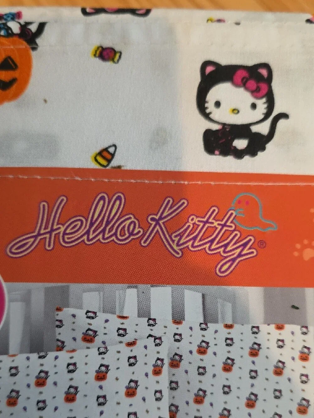 Hello Kitty Halloween Full Sheet Set